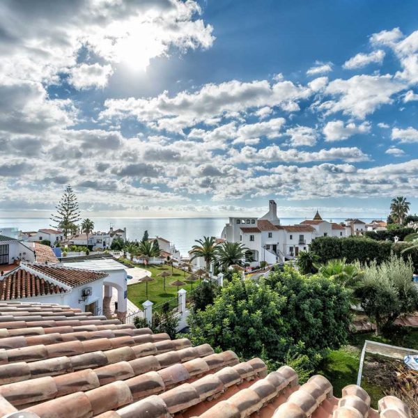 Sobre nosotros - Apartamentos Chimenea Playa